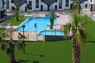 Topplägenhet i Oasis Beach Punta Prima 9 Nº 096 in España Casas